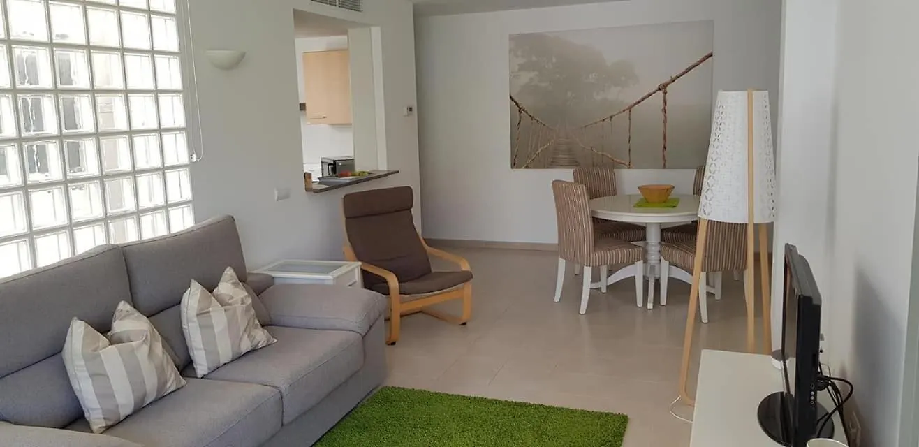 Apartamento Pollentiamar Con Piscina Y A 90M De La Playa Pollenca 0*,  Spain